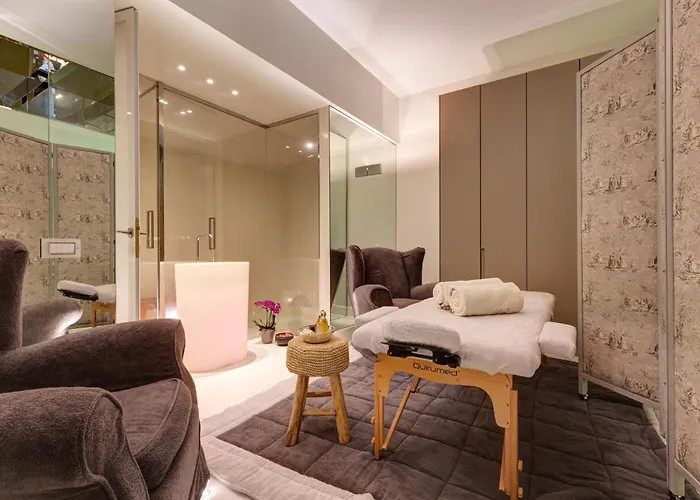Apartment Domus Domitia Luxury Living *
