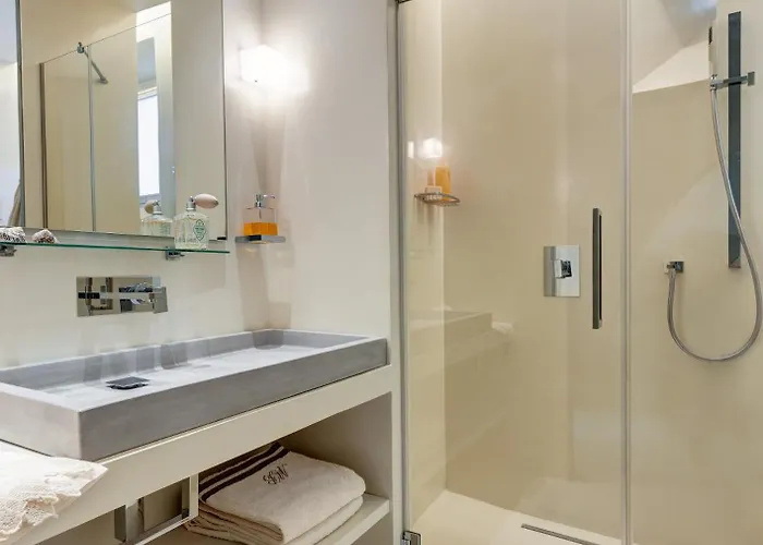 Apartment Domus Domitia Luxury Living