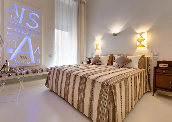 Domus Domitia Luxury Living *