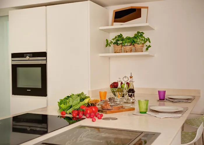 Domus Domitia Luxury Living Apartment *